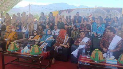 Bupati dan Wakil Bupati Majene Hadiri Peringatan Hari Keluarga Nasional (HARGANAS) ke-32 di Mamasa, Sulawesi Barat: Penguatan Keluarga sebagai Pilar Pembangunan Indonesia Maju