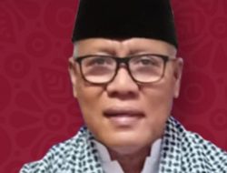 Menyimak Pesan-pesan Ilahi