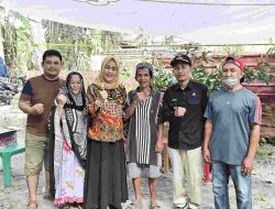Wabup Majene Serahkan Bantuan bagi Korban Kebakaran di Galung Tengah Bersama BAZNAS