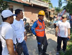 Jelang Apel Kehormatan dan Renungan Suci, Dinas ESDM Sulbar Bersama PT PLN Cek dan Pasang Instalasi Listrik di TMP Pati’di
